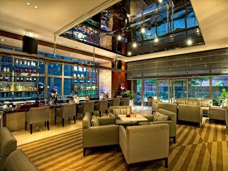 Hotel Nikko טיאנג'ין מראה חיצוני תמונה The lounge at the airport