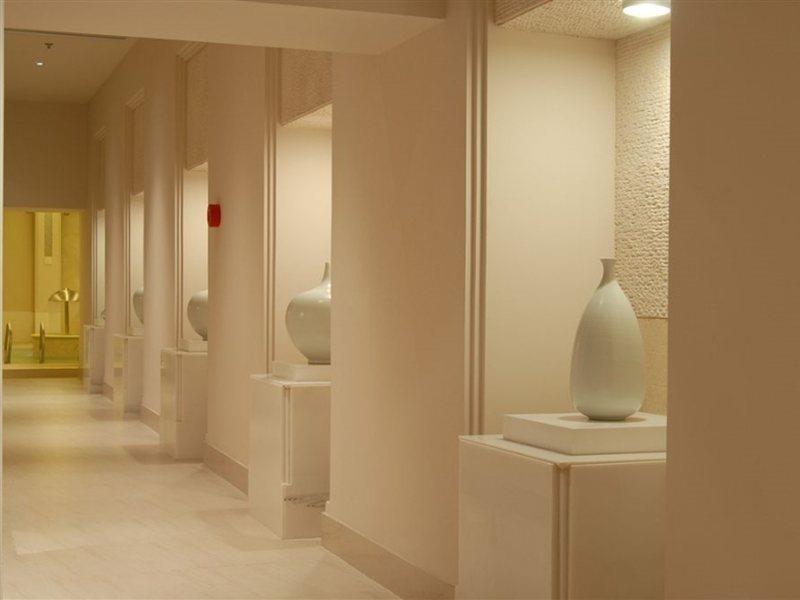 Hotel Nikko טיאנג'ין מראה חיצוני תמונה The interior of the spa at The Westin Boston Seaport District